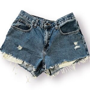 AriZona Cut Off Shorts 31” Waist Blue Medium Wash Booty Distressed 2” Inseam
